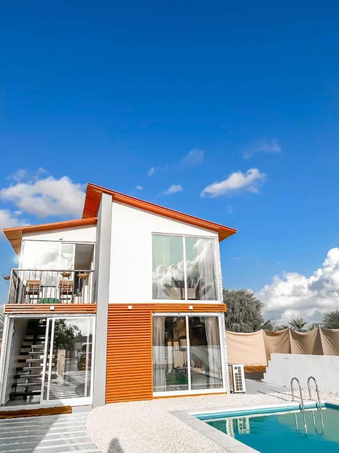 Вилла The Farm Chalet Аль-Айн Экстерьер фото